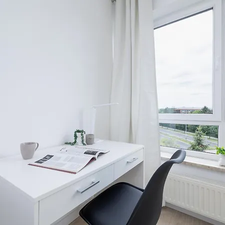Apartmán Rodzinny Z 2 Sypialniami & Klimatyzacja By Renters
