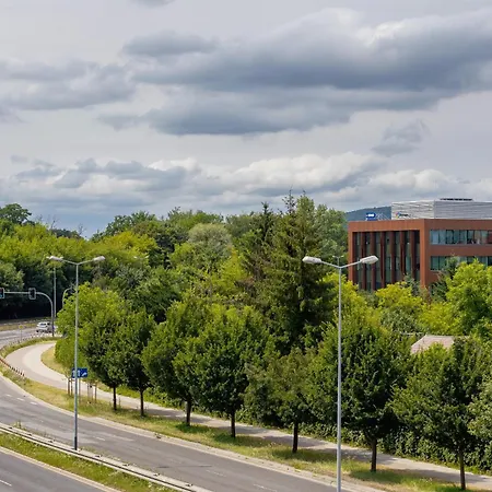 Rodzinny Z 2 Sypialniami & Klimatyzacja By Renters