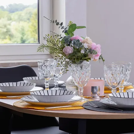 Apartman Rodzinny Z 2 Sypialniami & Klimatyzacja By Renters Krakkó