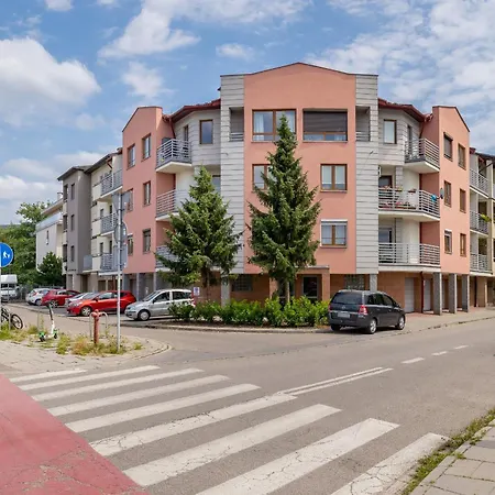 Rodzinny Z 2 Sypialniami & Klimatyzacja By Renters * 크라쿠프